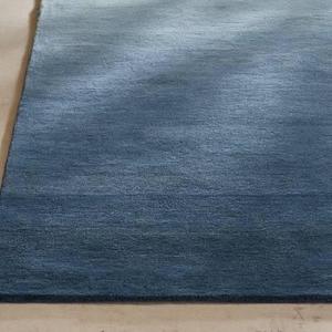 Ombre Rug