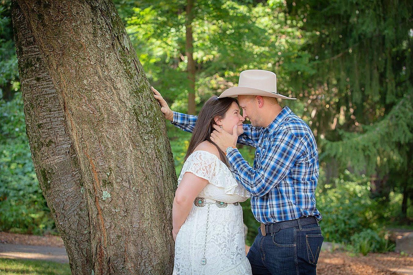 The Wedding Website of Jennifer Glover and Bryan Zieber