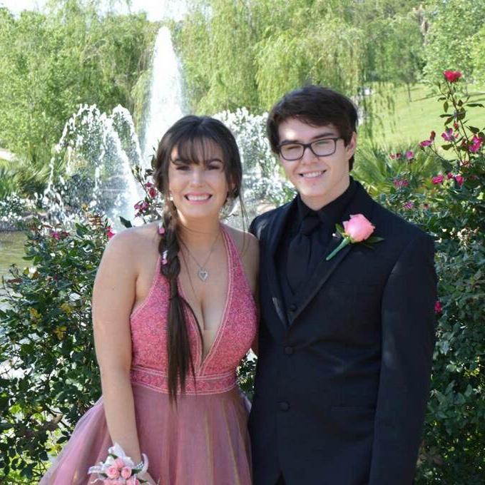 Behren and Layne attend senior prom