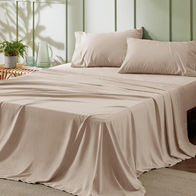 Bedsure King Size Sheets Set - 4 Pieces Soft King Sheets - Breathable & Cooling - Hotel Luxury - Easy Care Polyester Microfiber Bedding for Women, Men, Light Khaki