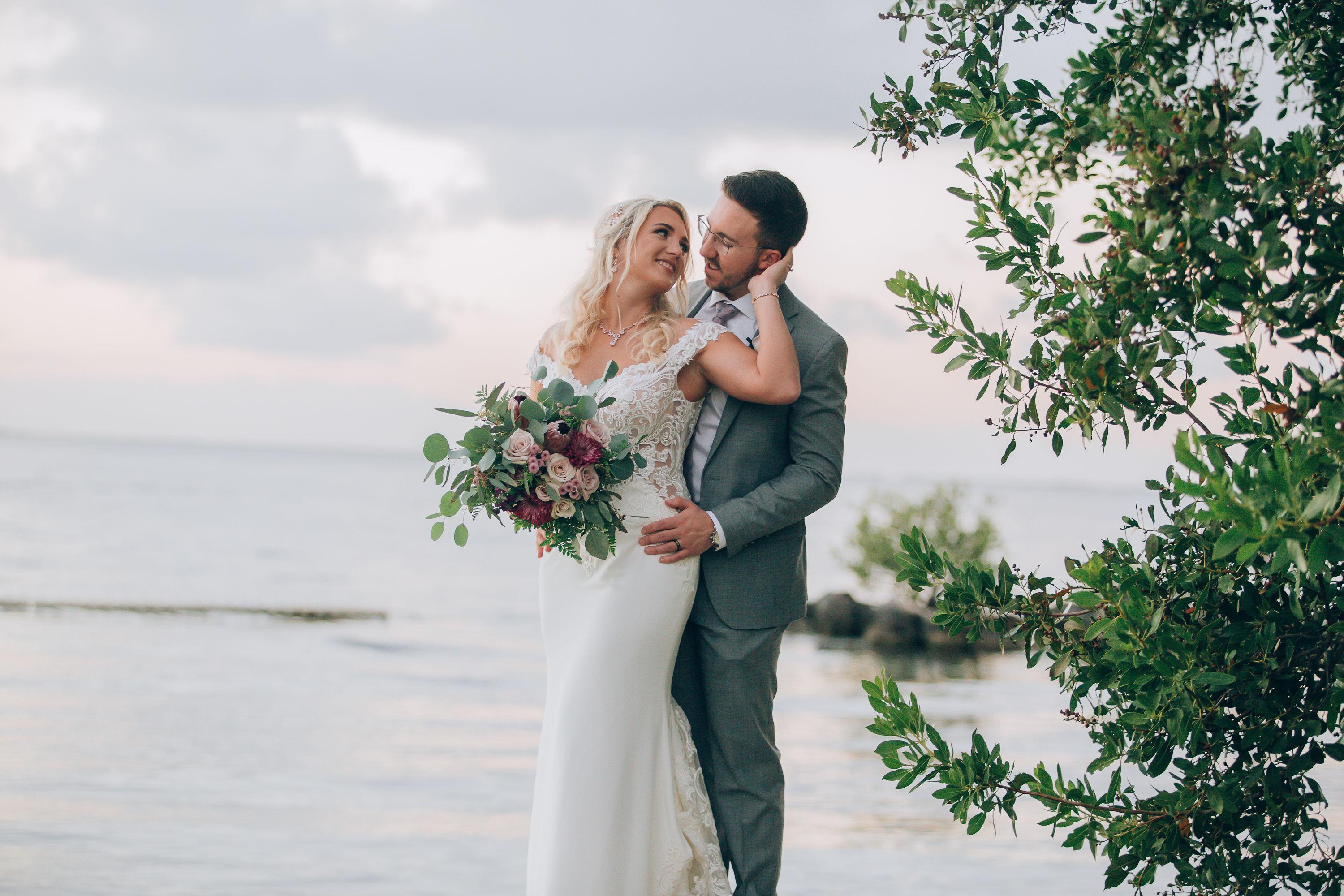 The Wedding Website of Rachel Rodrigues and Jeff Johns