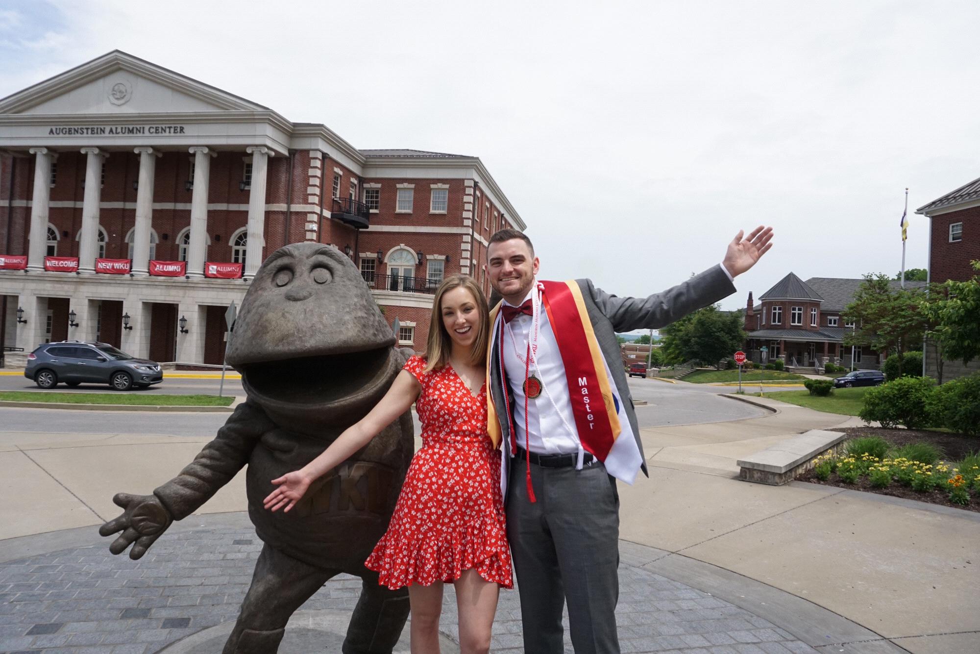 May 2019 // Western Kentucky University // The only way to properly celebrate Kyle's graduation from nursing school is a picture with Big Red.