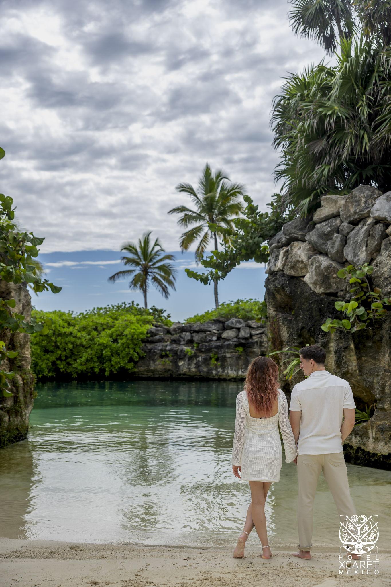 The Wedding Website of Lauren DeRosa and Nicholas Aloisi