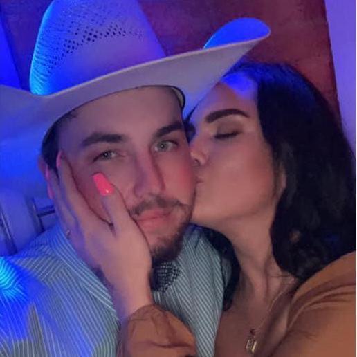 OUR first PHOTO ever. I know, fantastic quality.