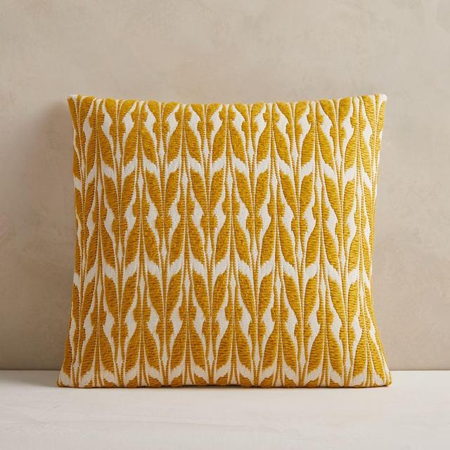 Mariposa Pillow Cover, 20"x20", Dark Horseradish