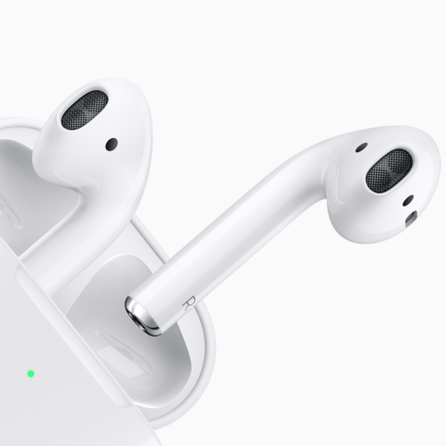 AirPods