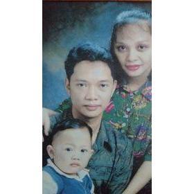 Jan, Jun, and Criselda's first family portrait