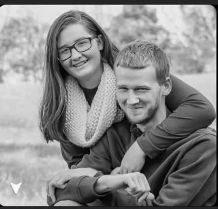 The Wedding Website of Courtney Roberts and Justin Curtsinger
