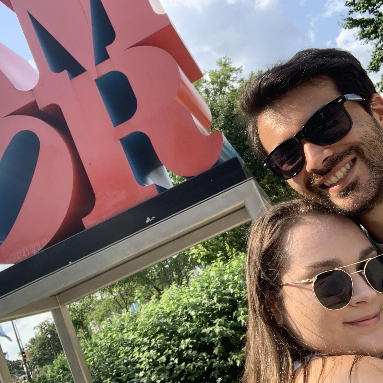 Amor sign in Philly, July 2021