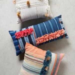 Tufted Yoursa Pillow