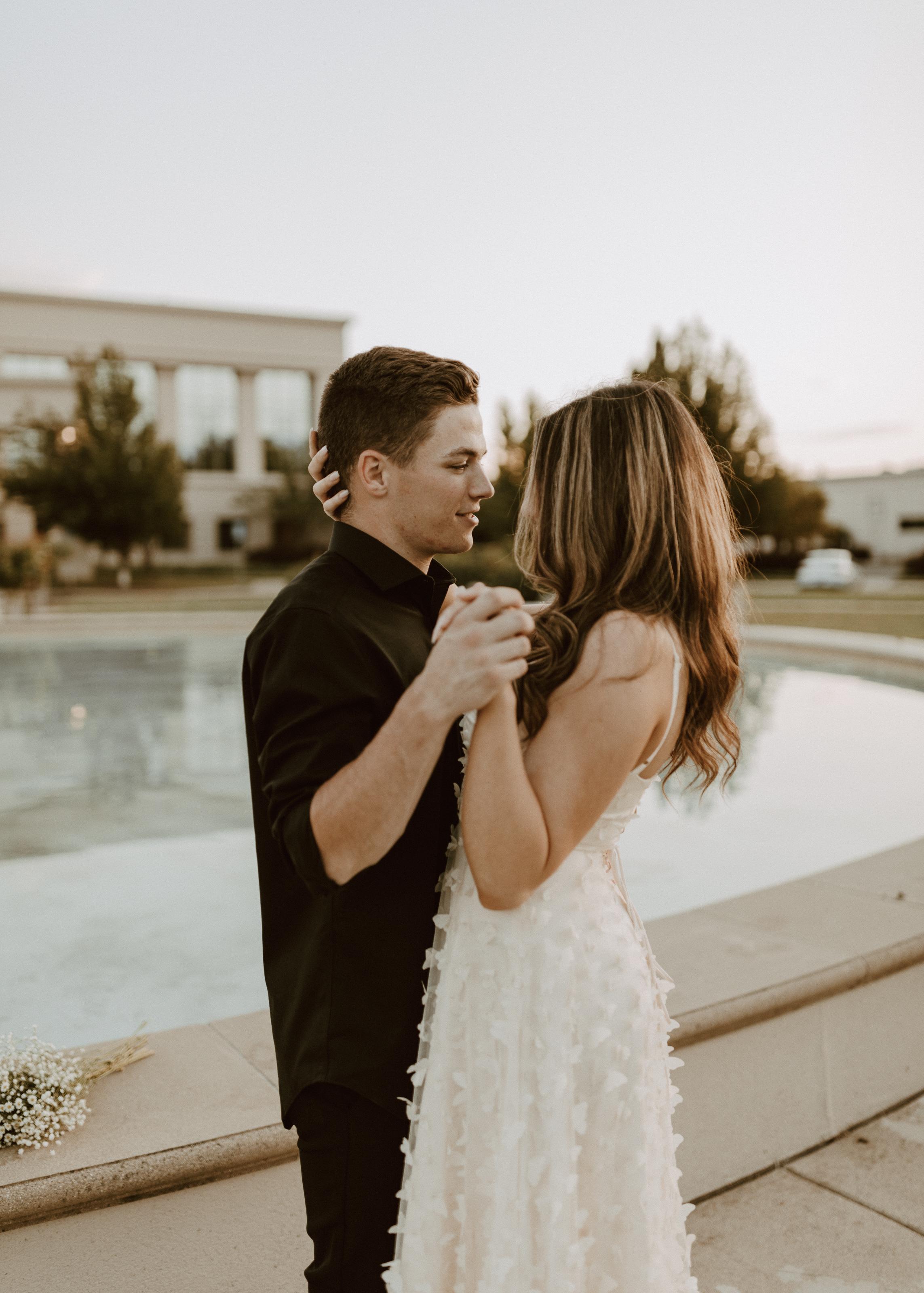 The Wedding Website of Madison Ray and Cameron Andrews