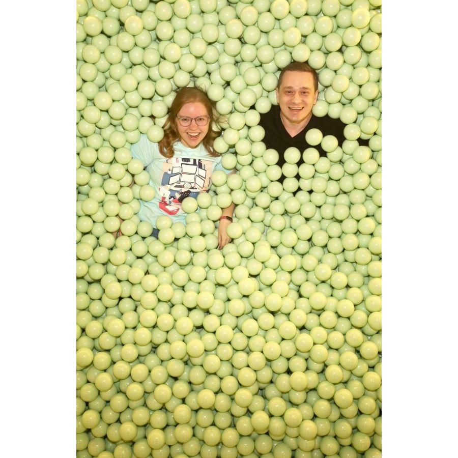 Having a ball at Color Factory Chicago!