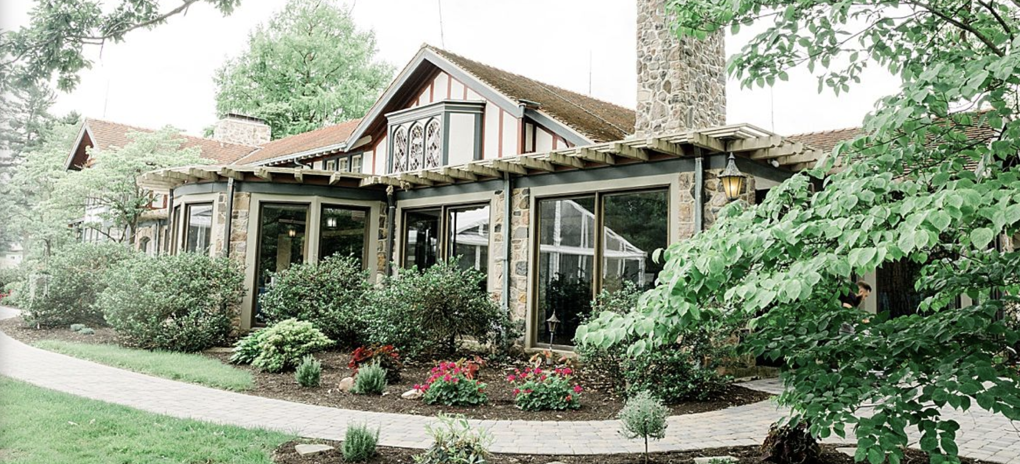 The Wedding Website of India Orban and Ian McCue