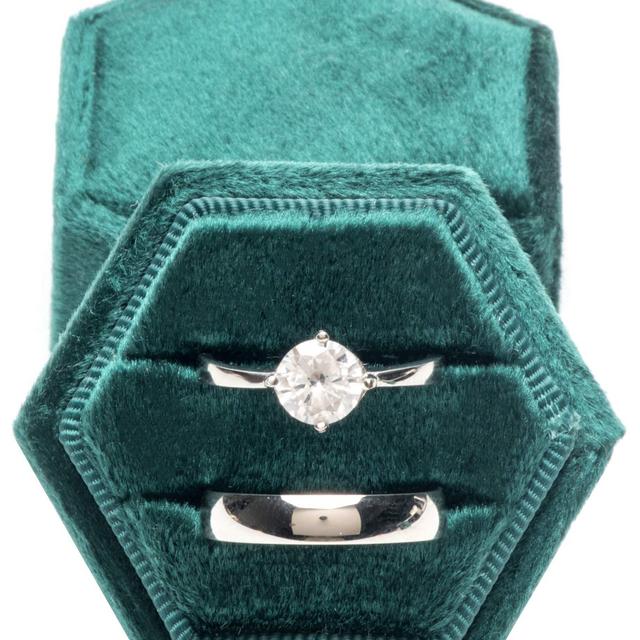 Premium Velvet Ring Bearer Box for Proposal Engagement Wedding Ceremony - Hexagon Vintage Double Ring Display Holder with Detachable Lid (Green)