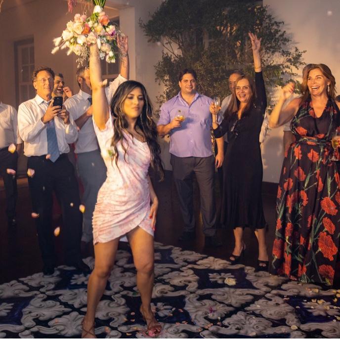 🌸Luck was on my side — I caught the bouquet! Rio was truly unforgettable! 💕
