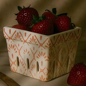 Maci Berry Bowl, Red Burst