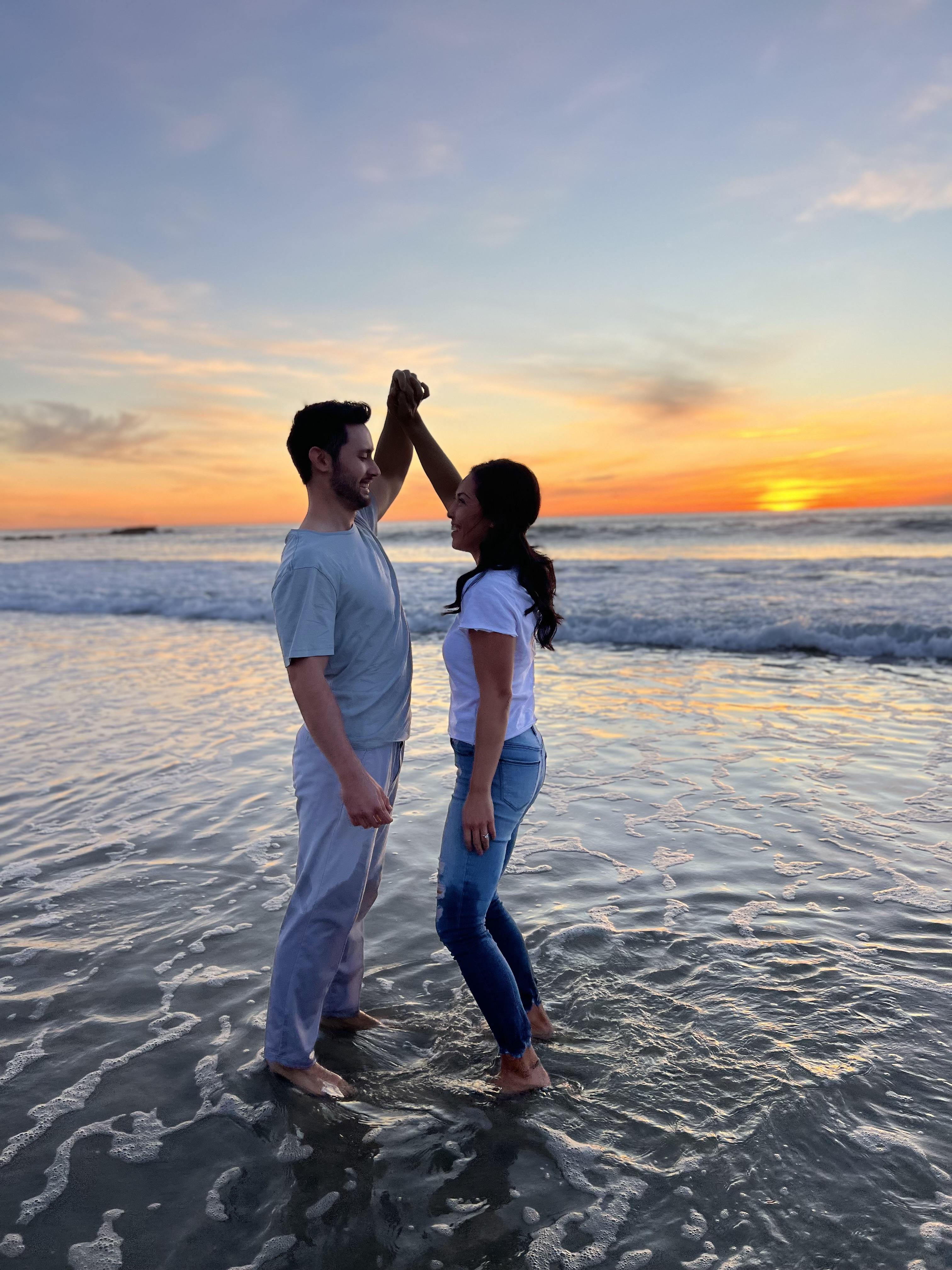 The Wedding Website of Jennifer Hoffman and Kevin Valentine