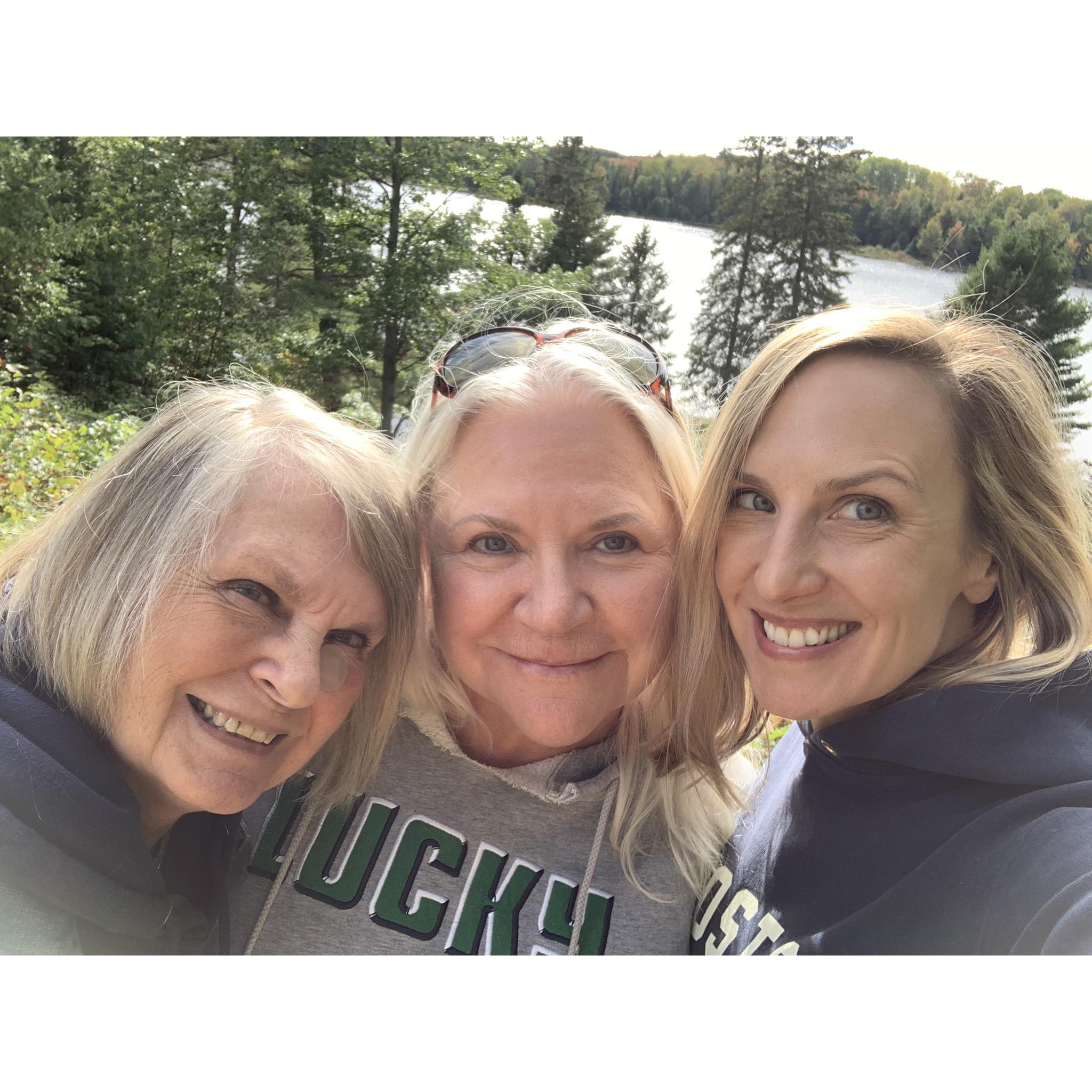 The lucky moms