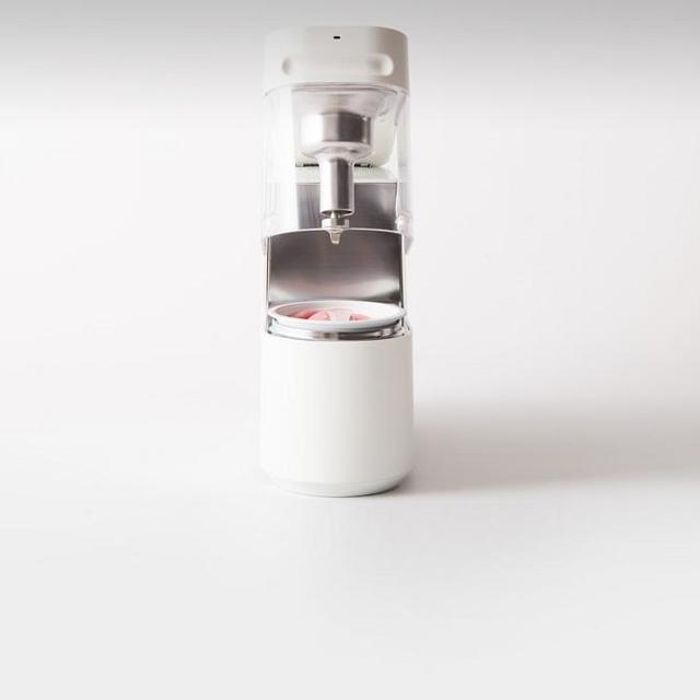 Frozen Yogurt Machine