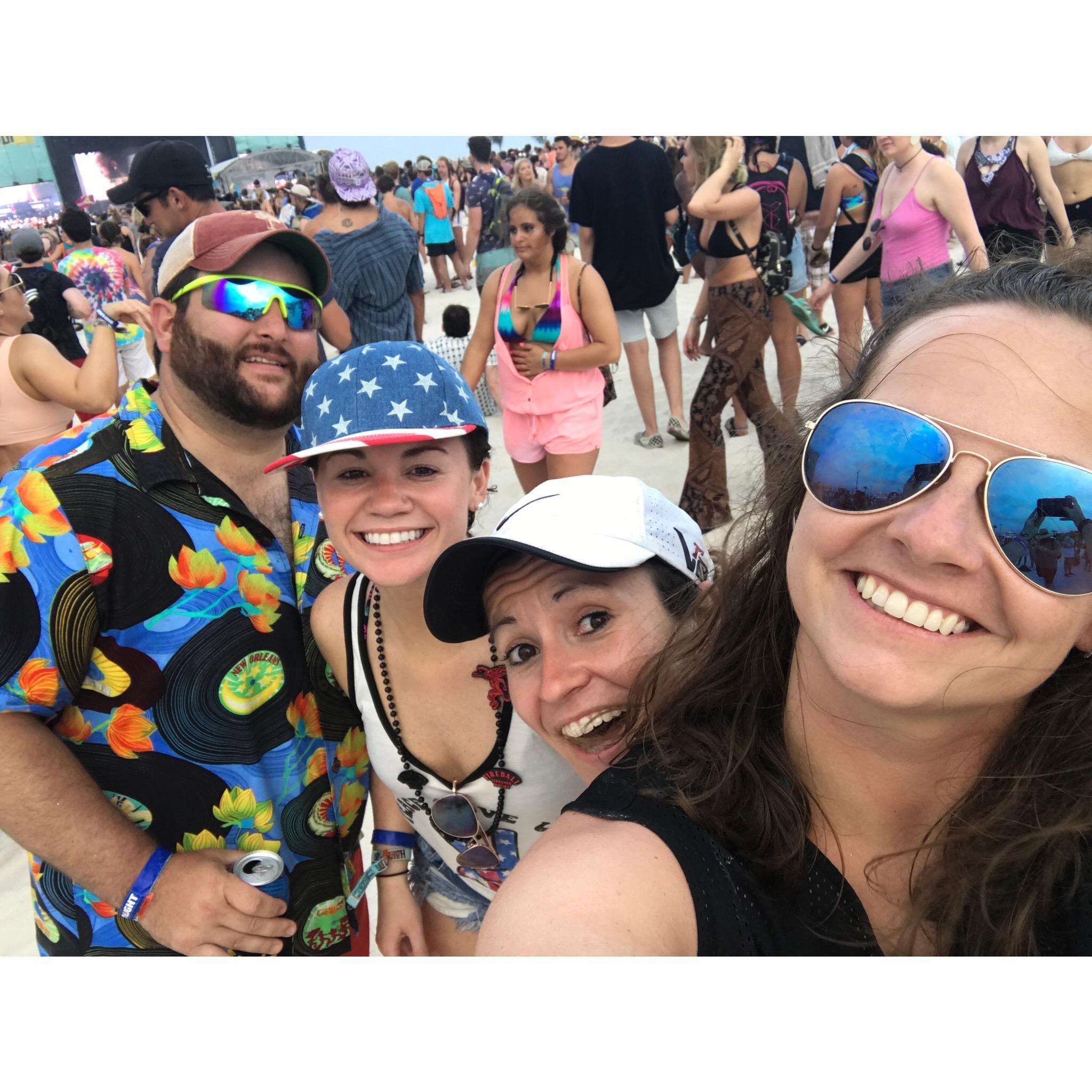 music festival crew
