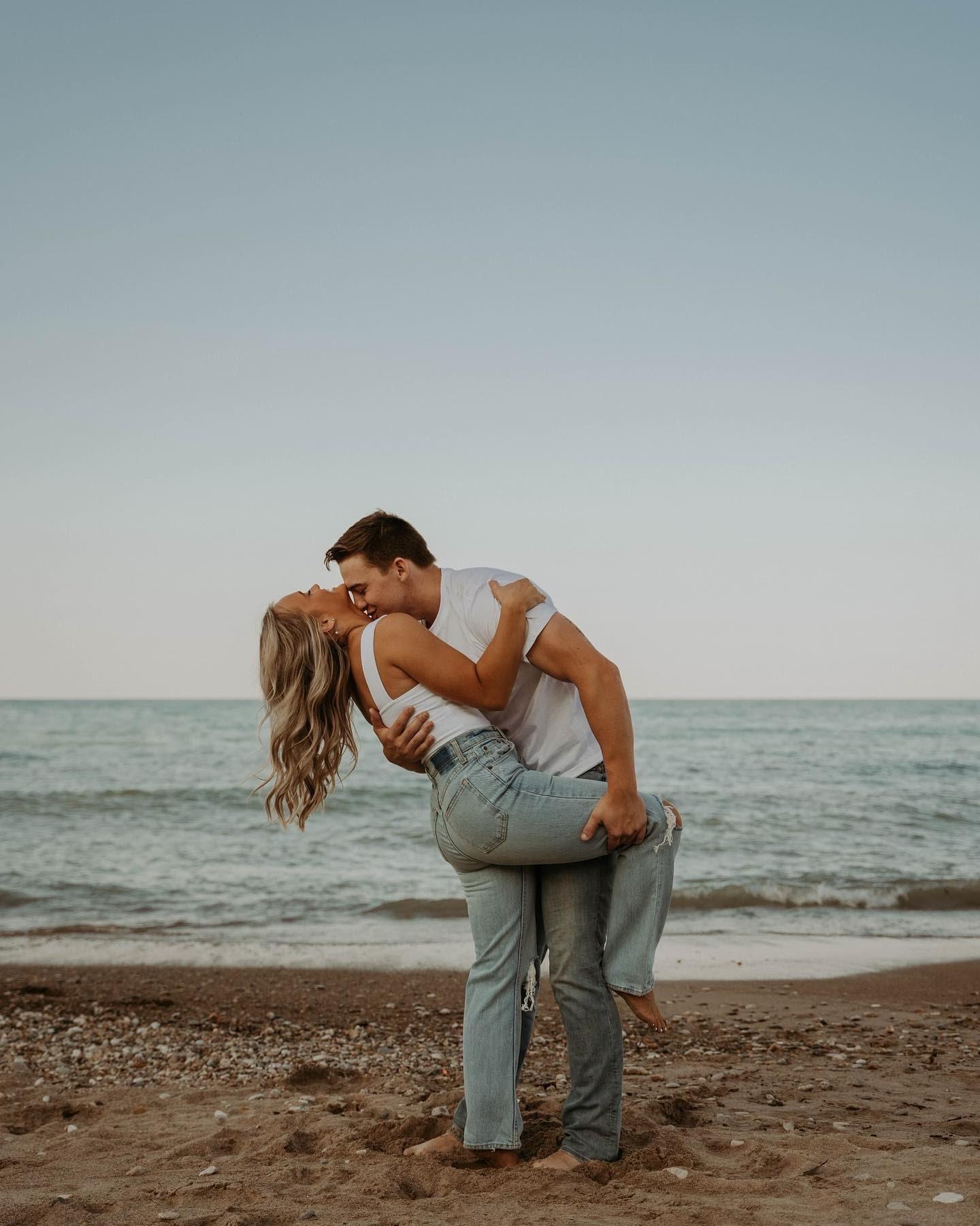 The Wedding Website of Natalie Etheridge and Dylan White
