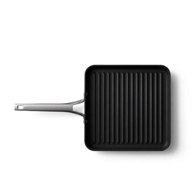 Calphalon premium non-stink 11 inch hard anodized