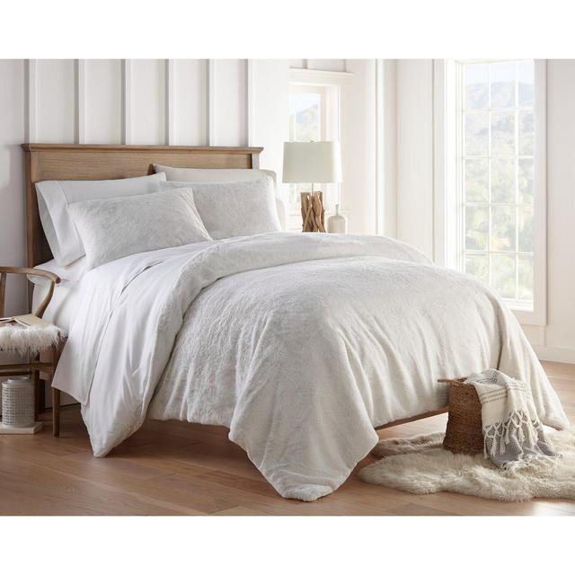 Criner Faux Fur Bedding Comforter Set