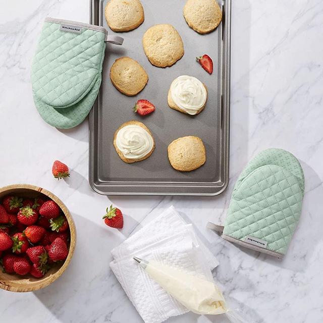 KitchenAid Asteroid Mini Oven Mitt Set, Mineral Water
