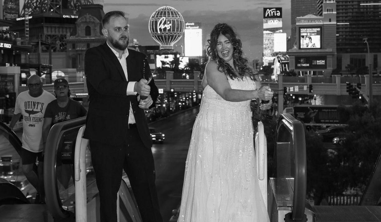 The Wedding Website of Amanda Hardin and Mason Hardin