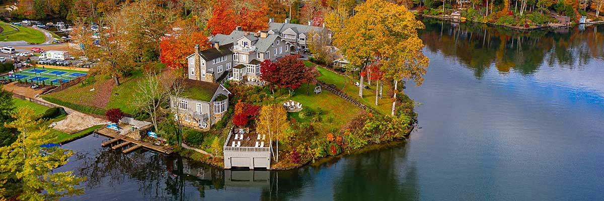 The Wedding Website of Kristina Caruso and David McManama