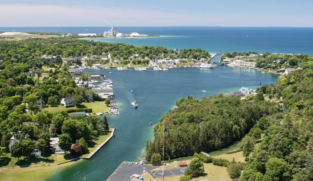 The Wedding Website of Alexa Rann and Jordan Schultz