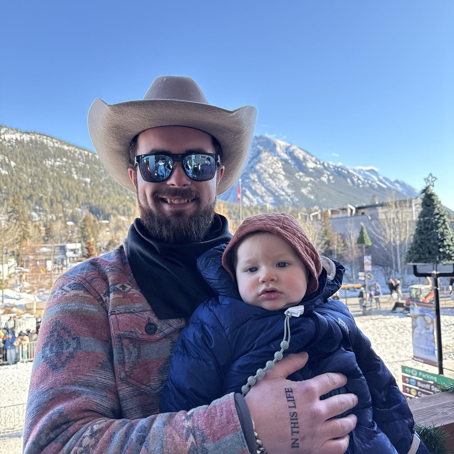 Uncle Hunter & Lane Banff 01/2026