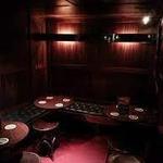 THE DAWSON LOUNGE
