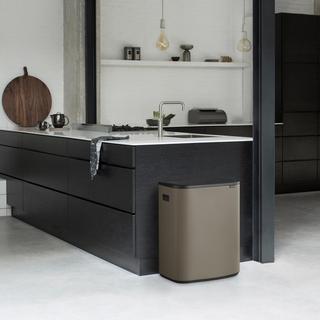 Bo Touch Top 2-Inner Plastic Bucket Trash Can