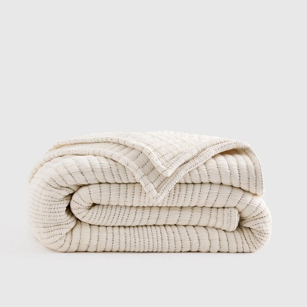 Organic Cotton Channel Stitch Coverlet - Cloud, King/Cal King