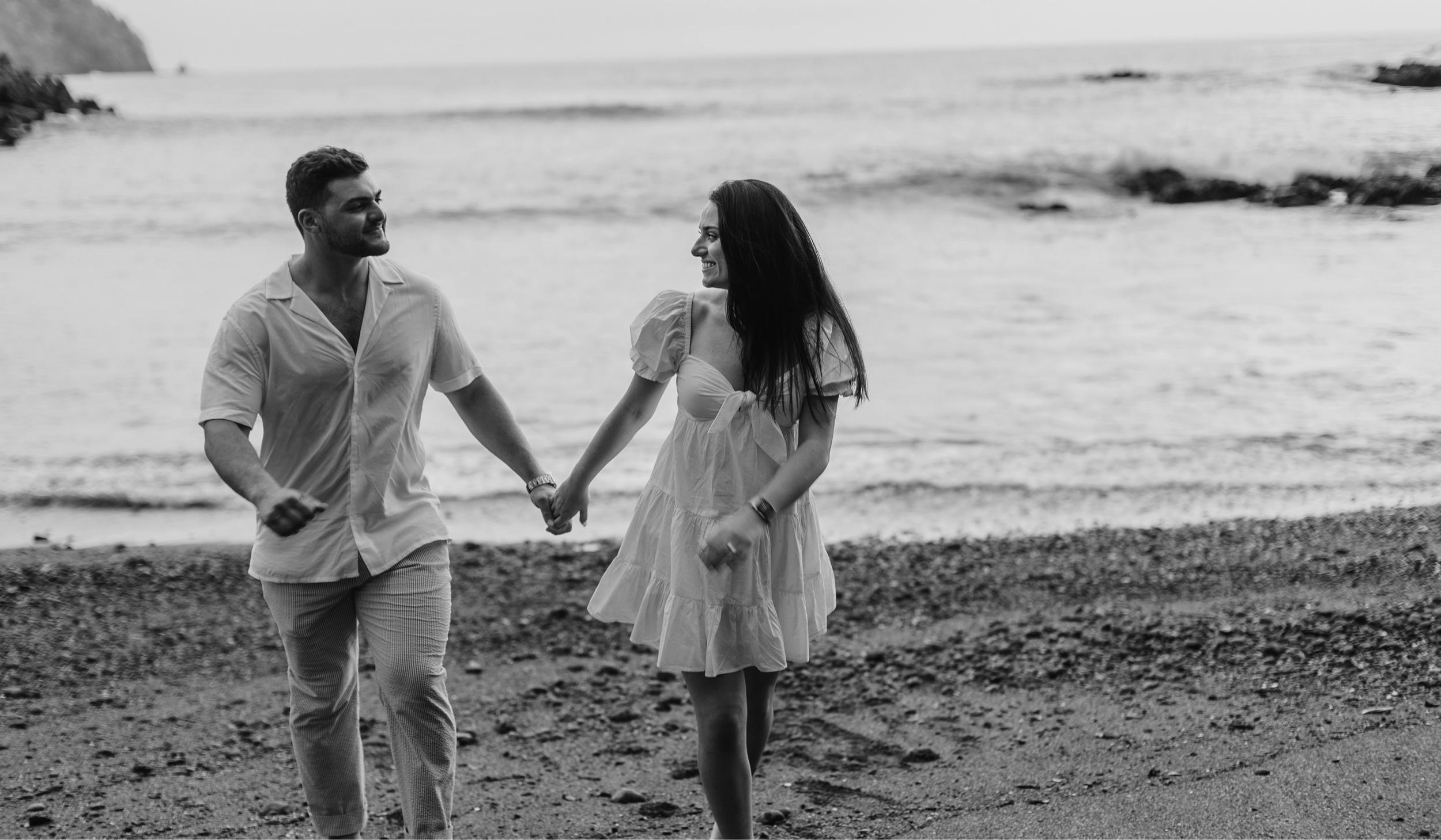 The Wedding Website of Caroline O’Hagan and Alexander Nanai