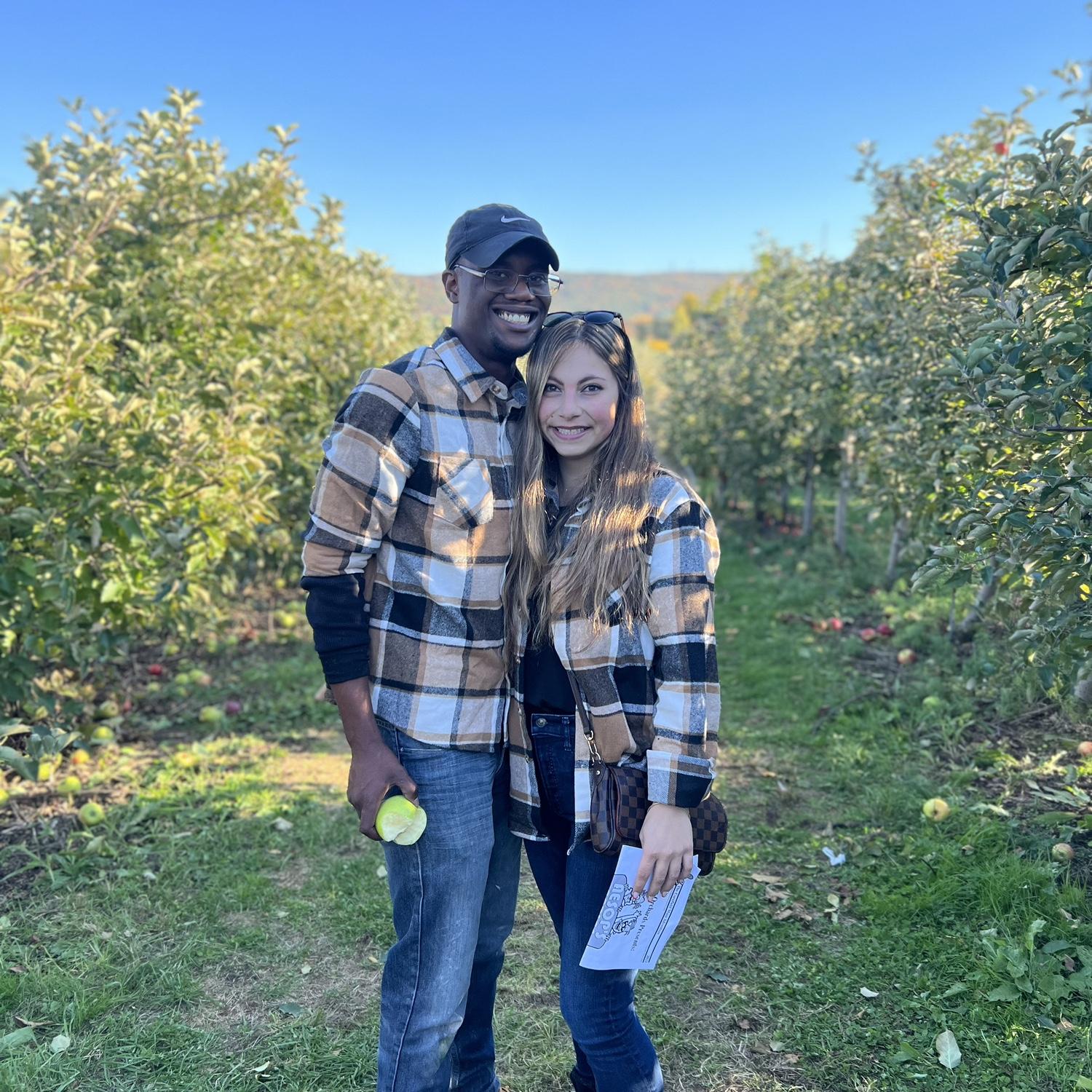 Apple picking date!