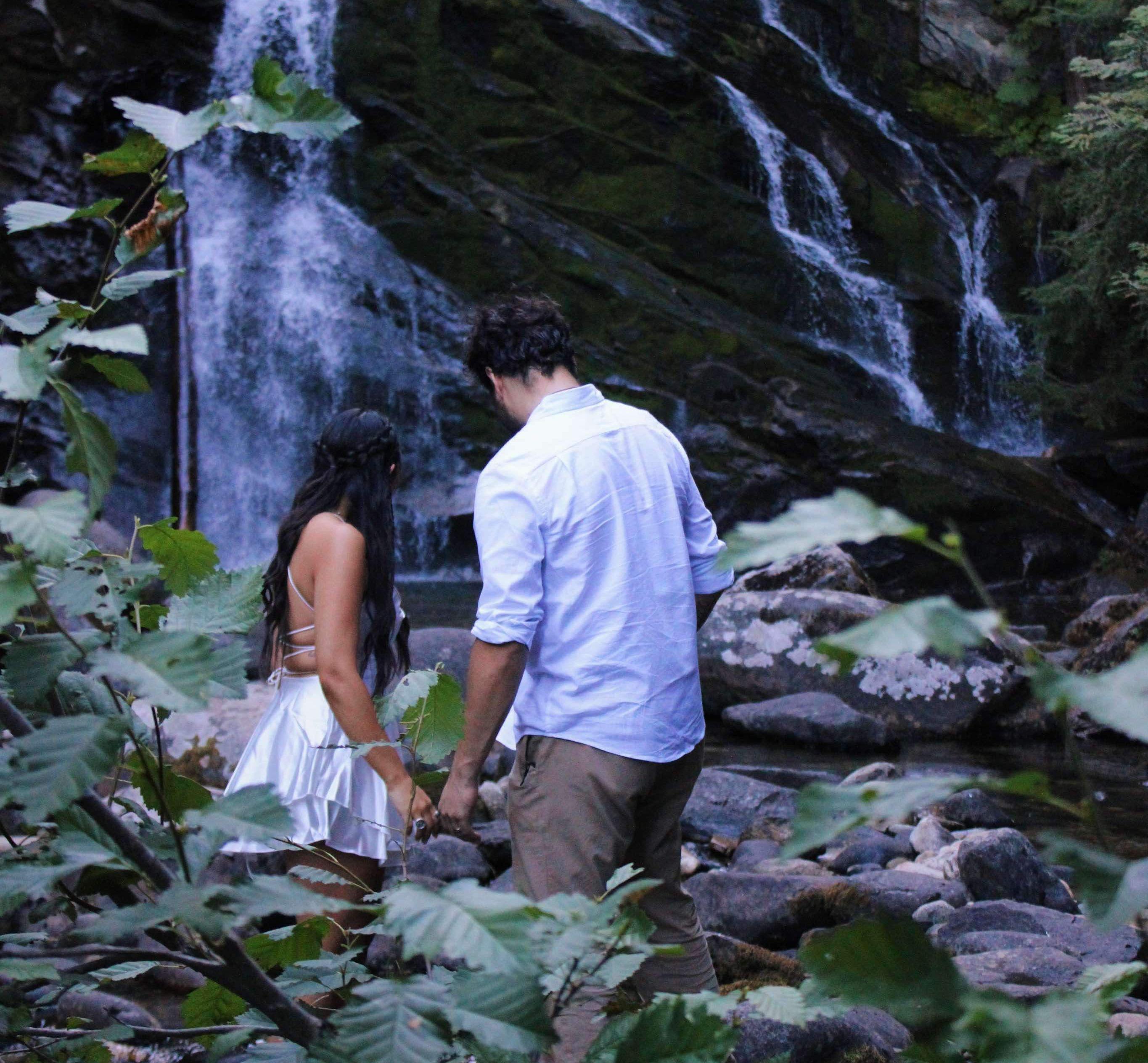 The Wedding Website of Whitney Moses and Saul Randolph