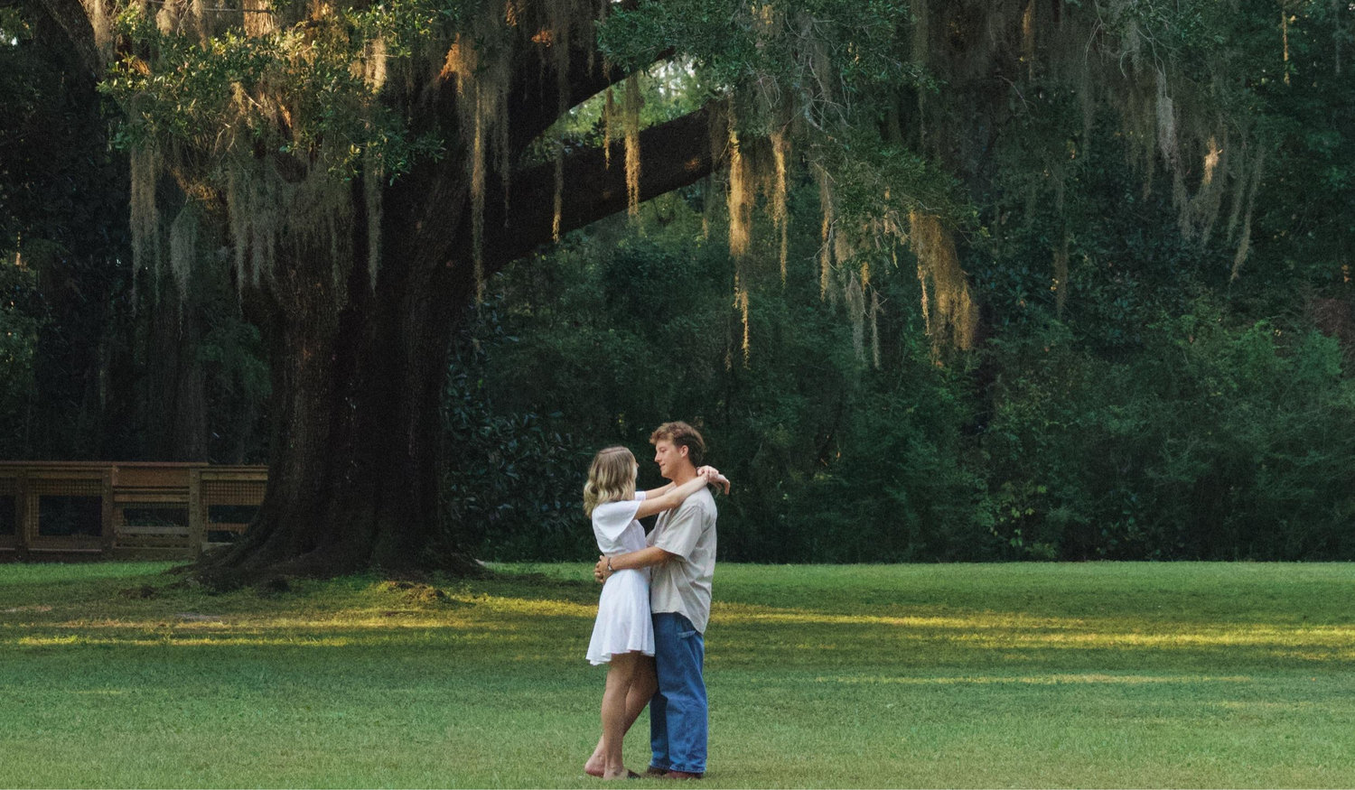 The Wedding Website of Calla Veldman and Colin Elms