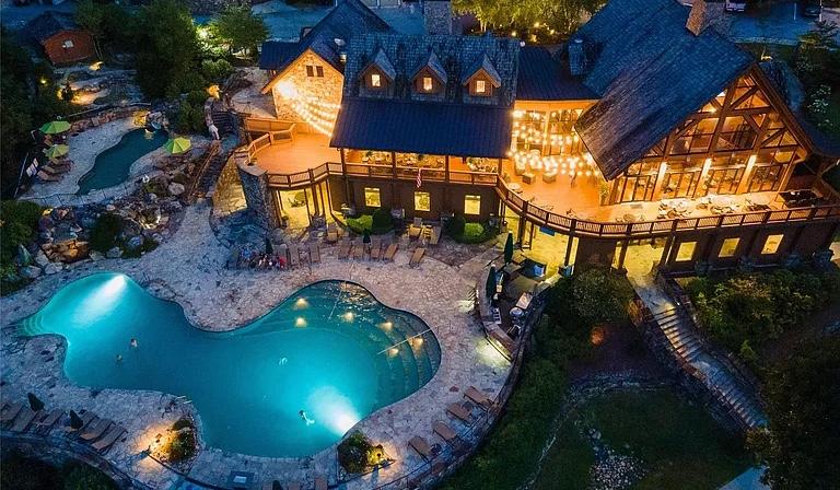 The Wedding Website of Scott Leonard and Zahra Asadi