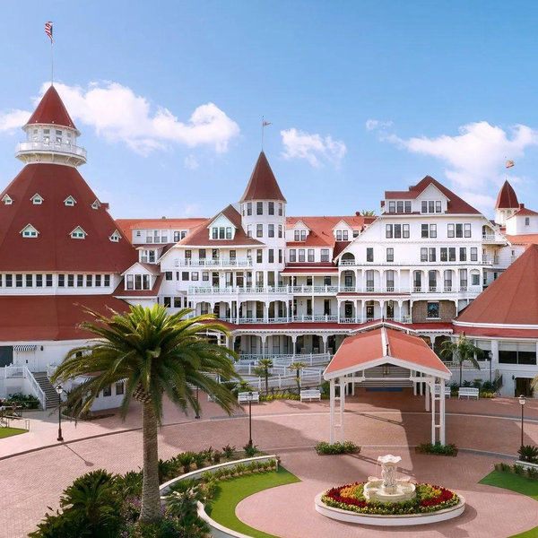 Wedding Night at the Hotel Del Coronado