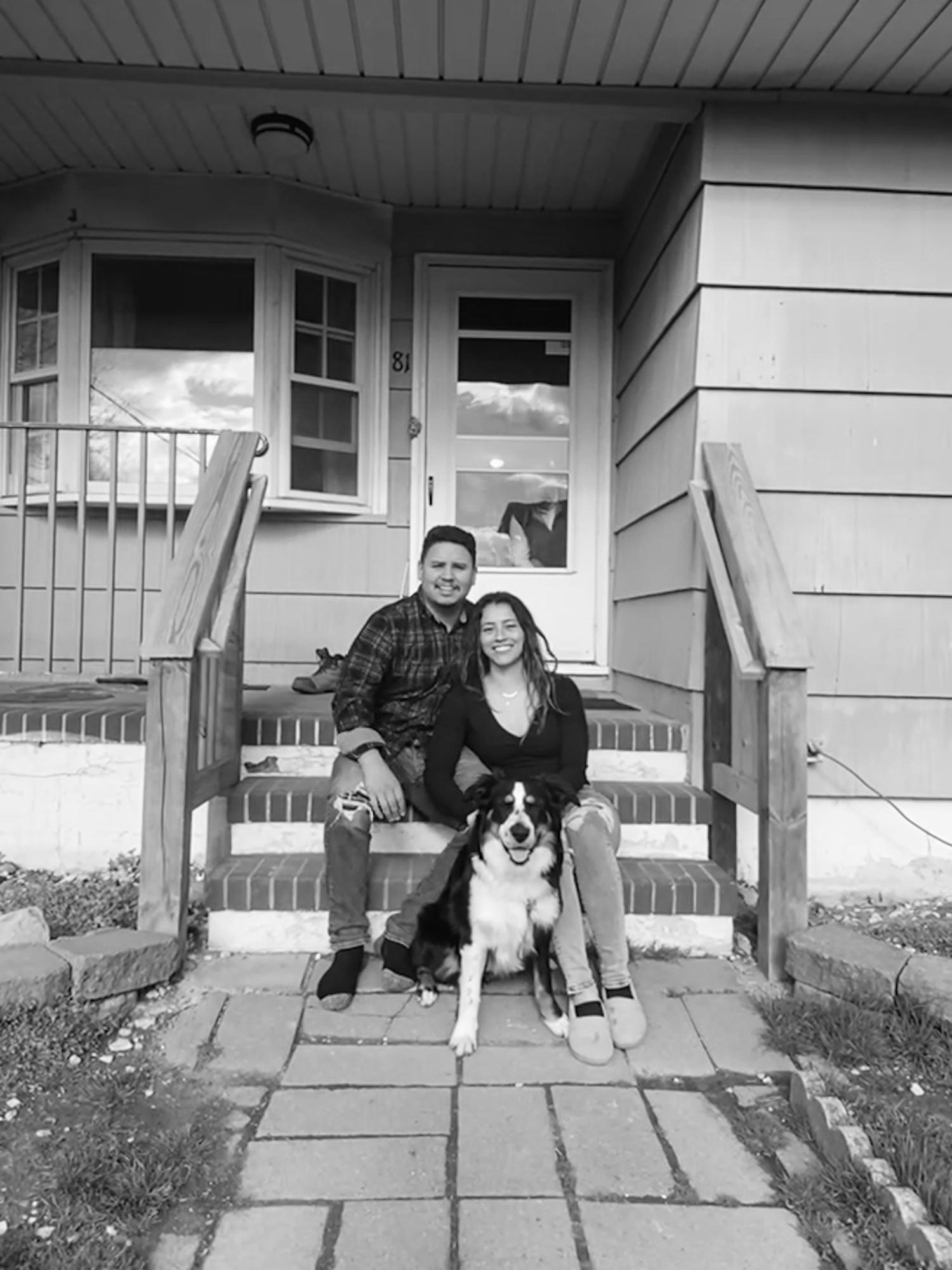 Firs official family picture at our new home❤️