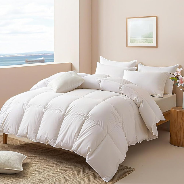 APSMILE Goose Feather Down Fibers Comforter King Size, Organic Cotton Duvet Insert, All Season Warmth, Baffle Box, Quill-Free Soft Fluffy Hotel Bed Comforter (Ivory White, 106x90 Inch)