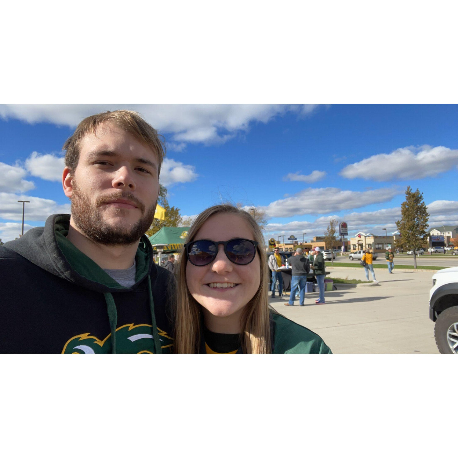 More Bison tailgating