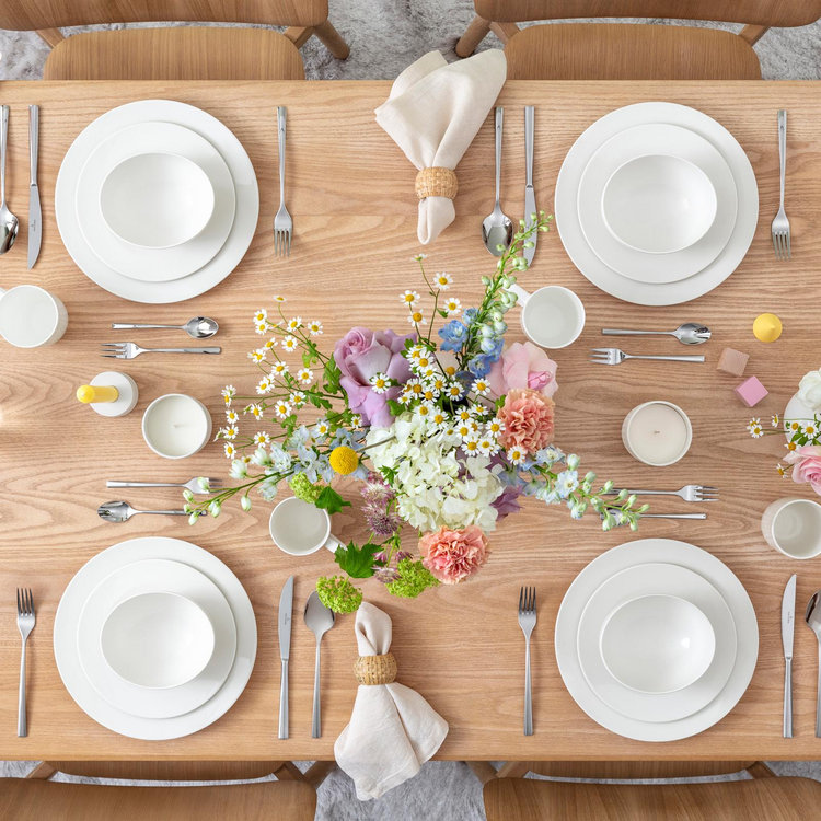 Villeroy & Boch, For Me 16-Piece Porcelain Dinnerware Set, Service