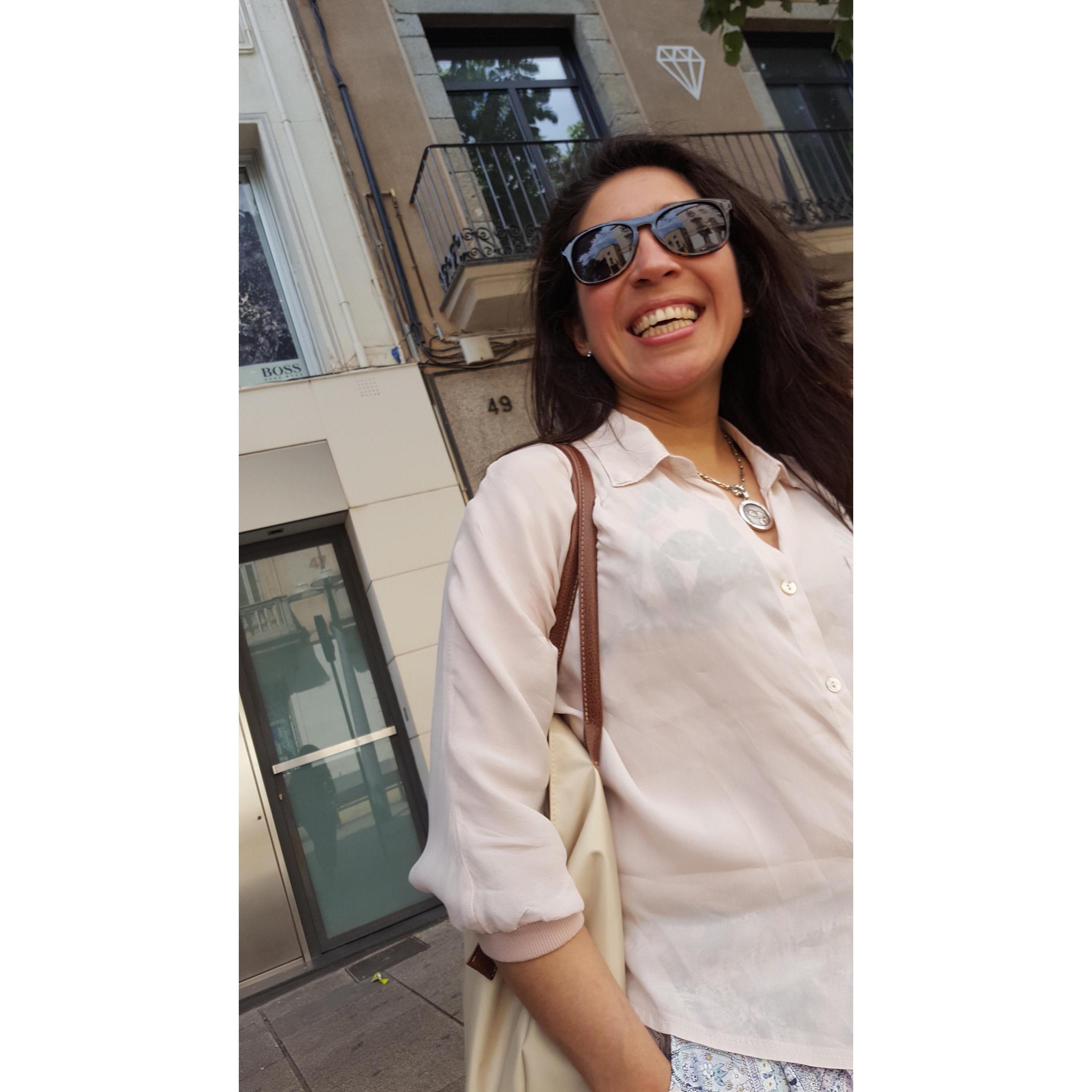 This is the first photo that I took of Olga. When we first met for coffee.
Esta es la primera foto que tomé de Olga. Cuando nos conocimos por un café.