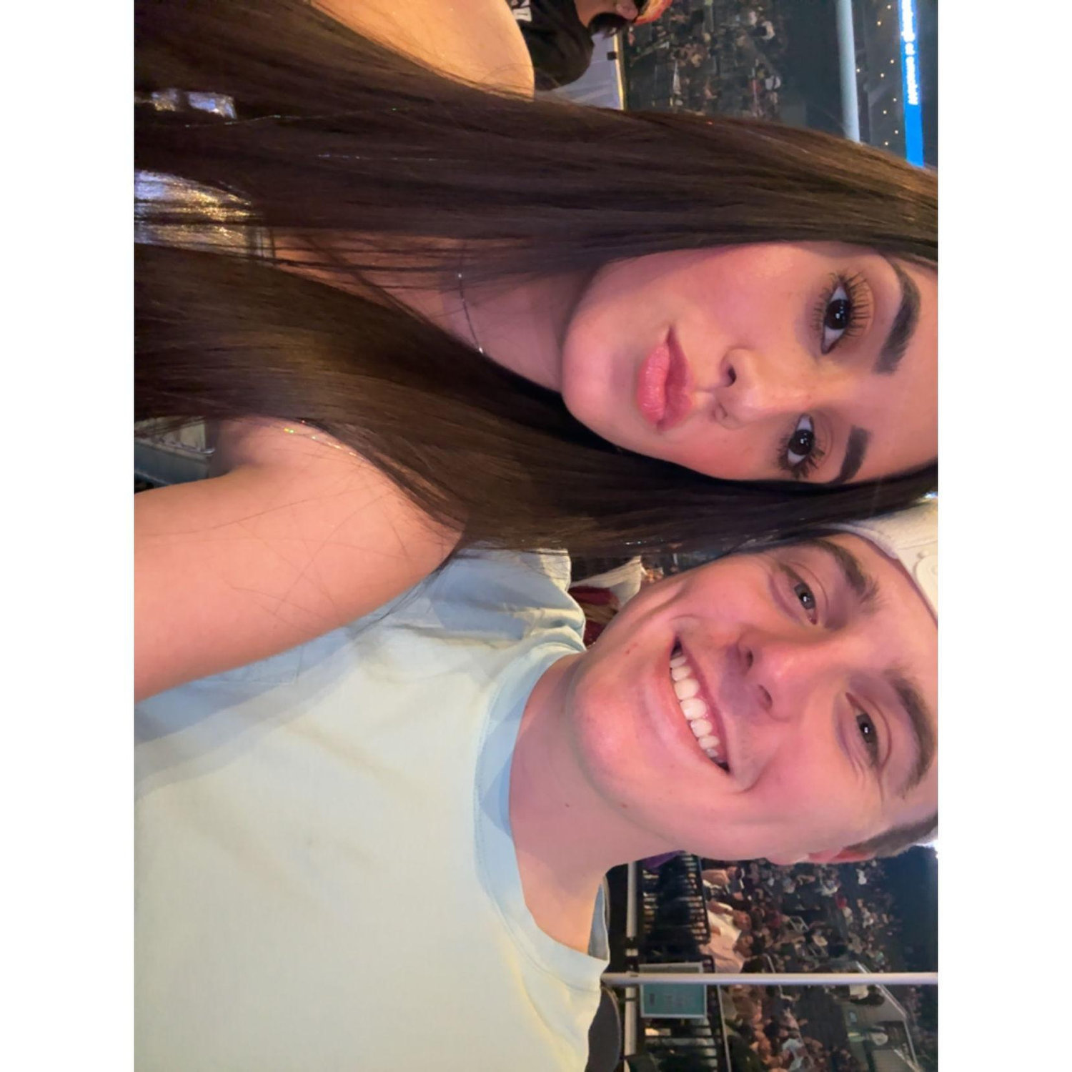 Ana took Nick to his first reggaeton concert, showing him what the best music genre really sounds like.
SHOUTOUT TO J BALVIN!!!