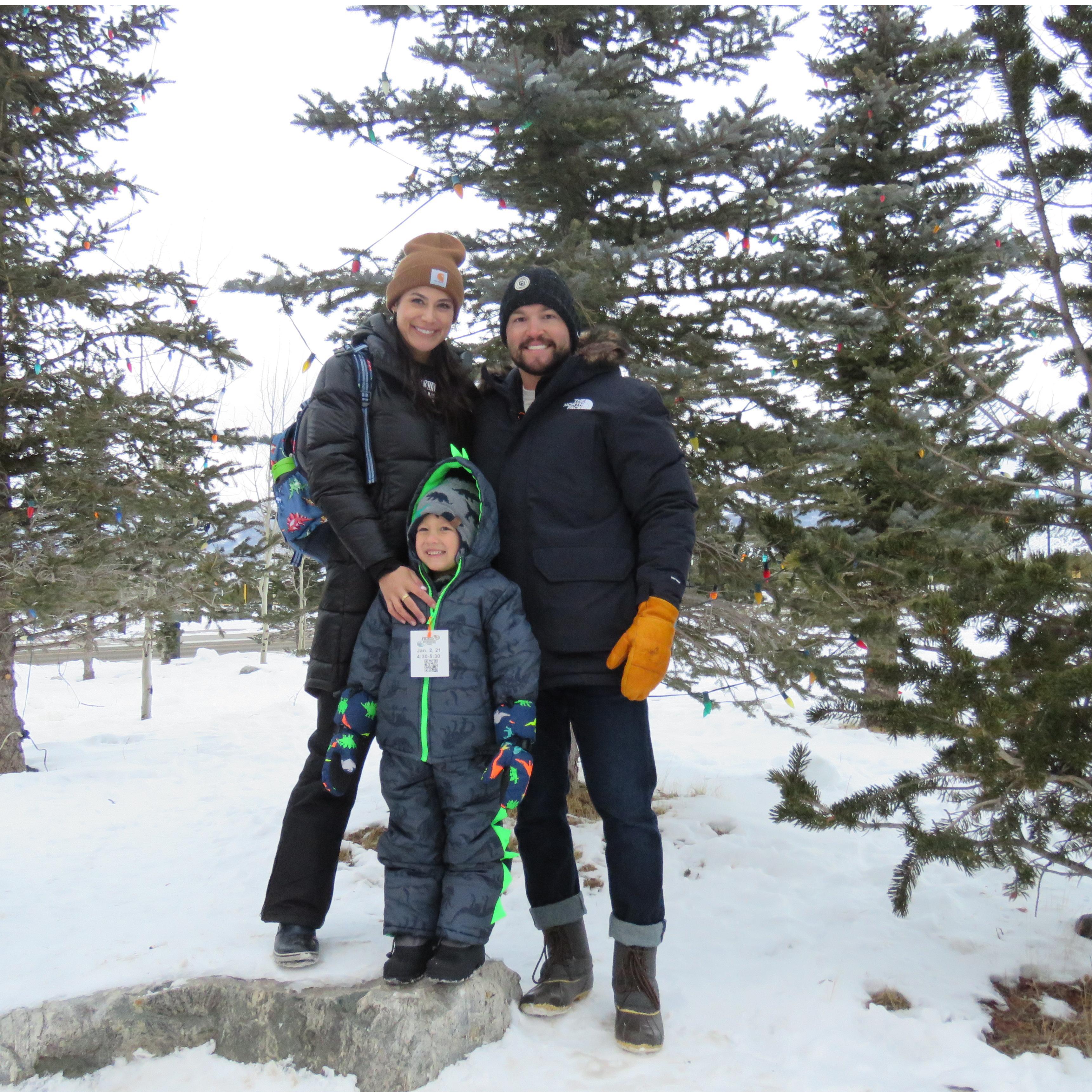 Liam + Mama's first time snow tubing!