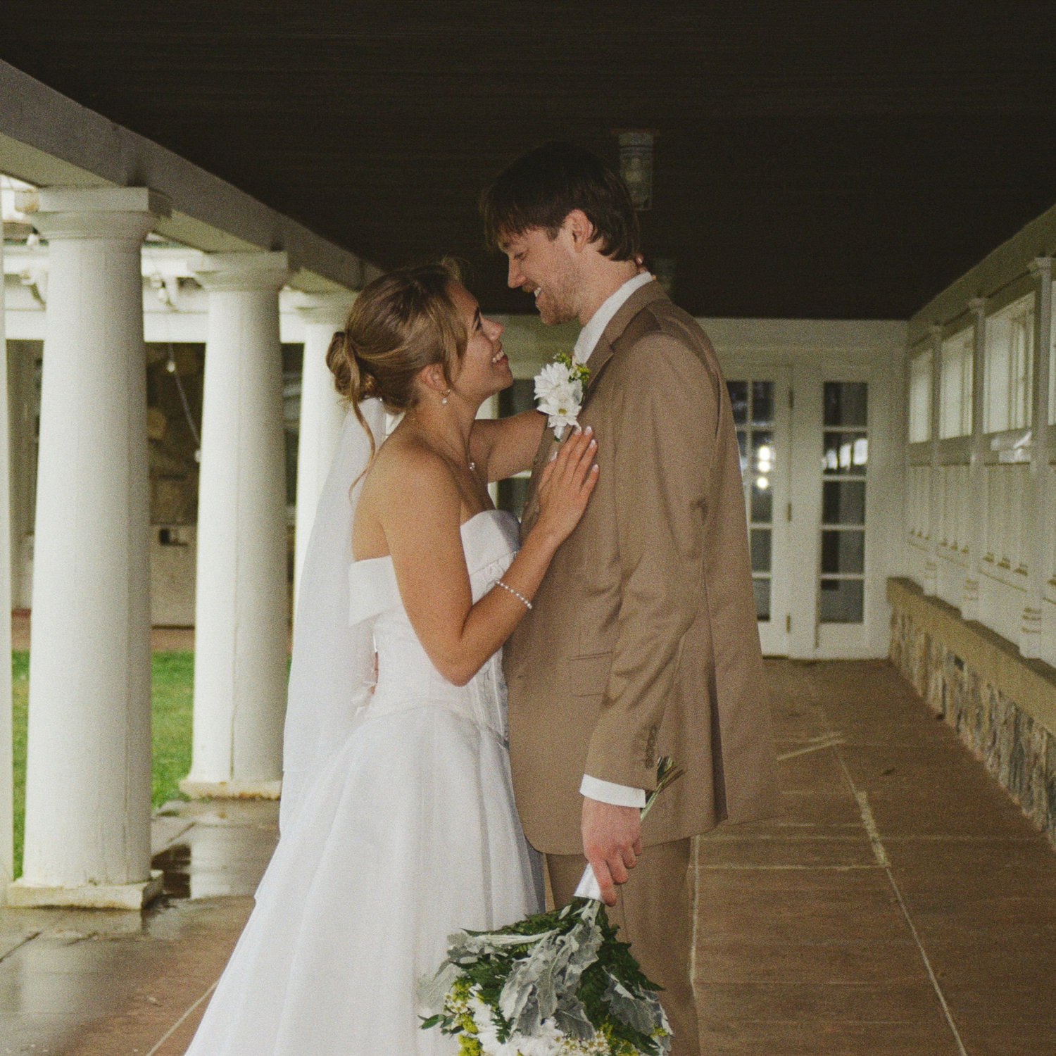 Noah and Leigh Anne got to see each other before the ceremony.