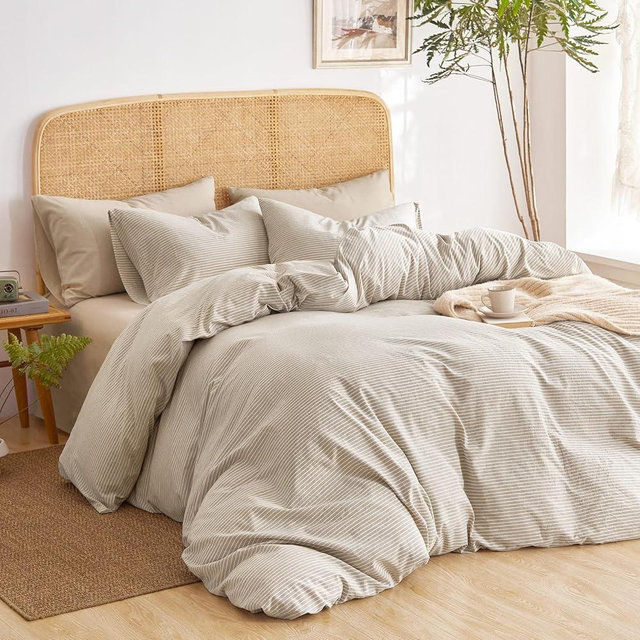 Wake In Cloud - Striped Cotton Duvet Cover Set, 100% Washed Cotton Textured Percale Bedding Set, Ticking Stripe Pinstripe Farmhouse, 3 Pieces, Tan, Queen Size